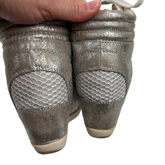 Madden Girl White Mesh Champagne Metallic Shimmer Hook & Loop Straps Size 7 - Picture 11 of 15